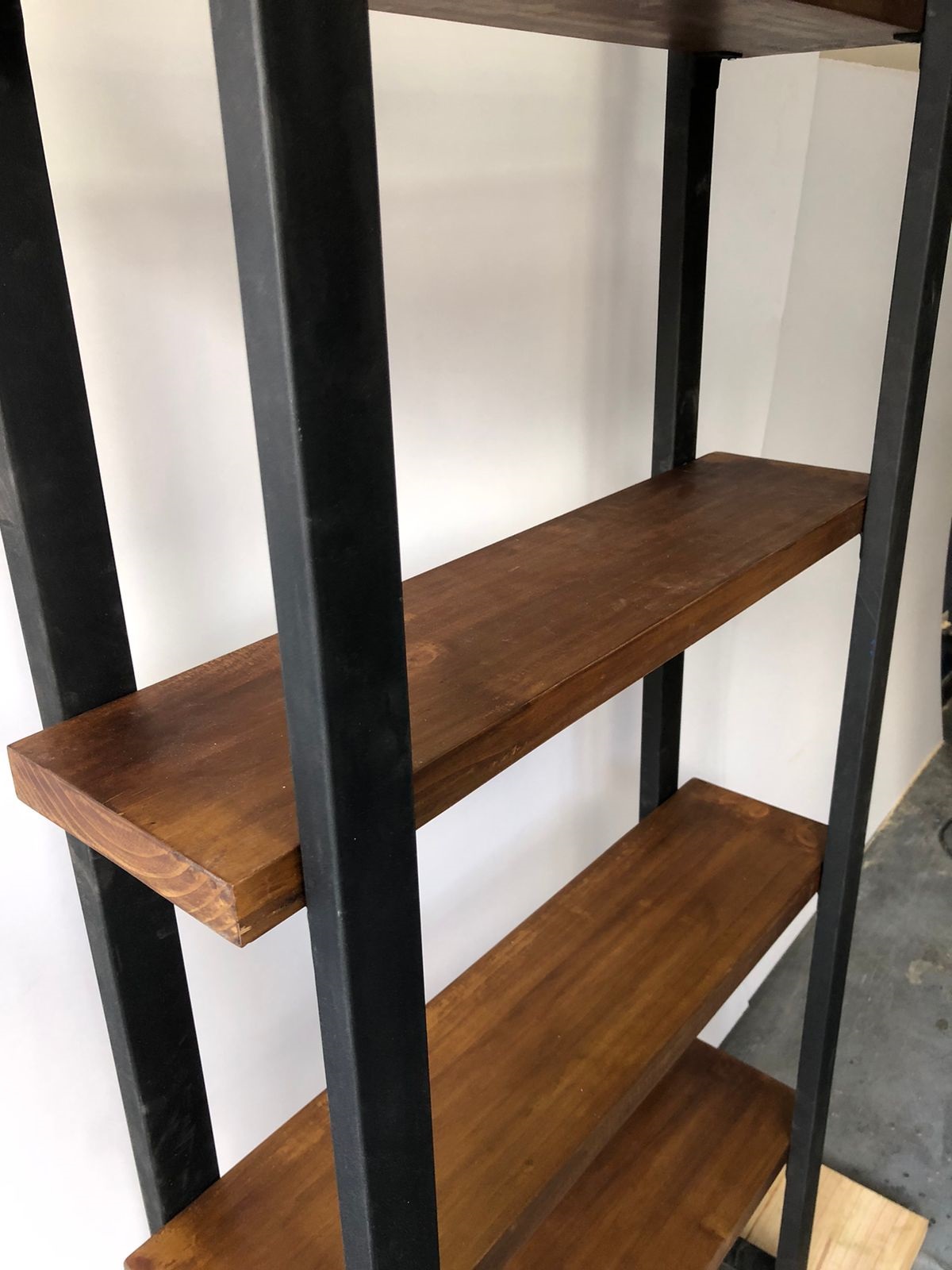 Estante Multifuncional Industrial - Imagen 3